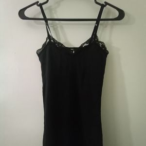 Woman's No Boundaries Lace Tank Top.